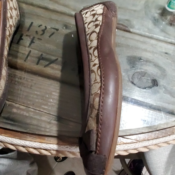 Coach shoes SIZE 7 - Picture 4 of 7